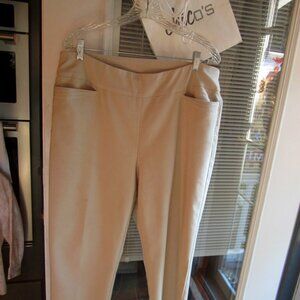 Chico's sz 2.5 'Cropped' fabulously slimming pants